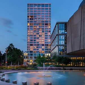 **** Hotel Moevenpick Švýcarsko
